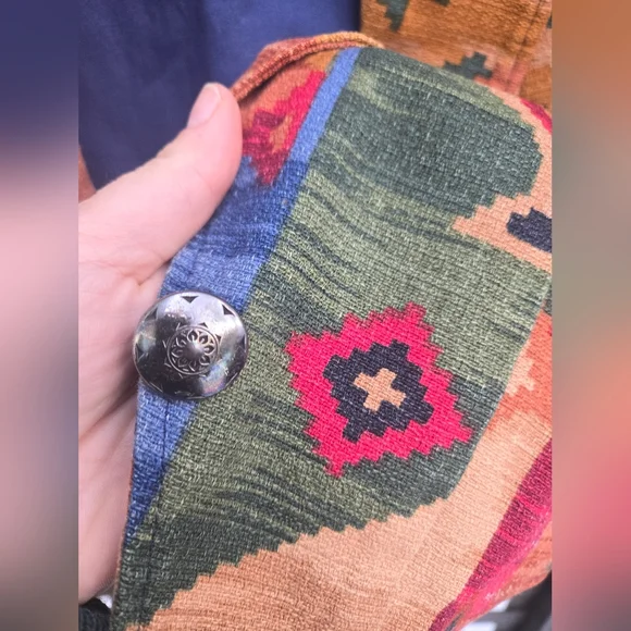 Vintage Cropped Blazer - Picture 5 of 10